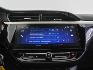 OPEL Corsa usata, con Touch screen