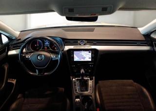 VOLKSWAGEN Passat usata, con Airbag laterali