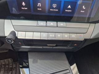 OPEL Astra usata, con Bluetooth