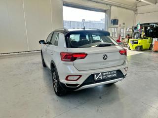 VOLKSWAGEN T-Roc usata, con Alzacristalli elettrici