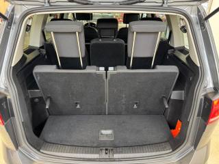 VOLKSWAGEN Touran usata, con Cerchi in lega