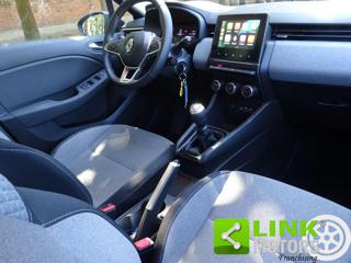 RENAULT Clio usata, con Autoradio