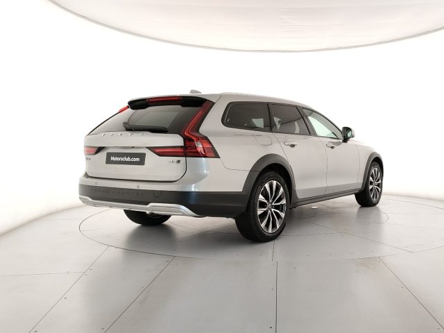 VOLVO V90 Cross Country usata, con Alzacristalli elettrici