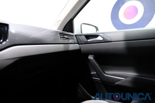 VOLKSWAGEN Polo usata, con Sensori di parcheggio posteriori