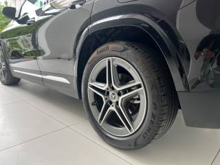 MERCEDES-BENZ GLA 180 usata, con Controllo automatico clima