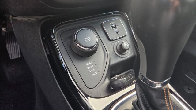 JEEP Compass usata, con USB