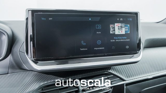 PEUGEOT 2008 usata, con Touch screen