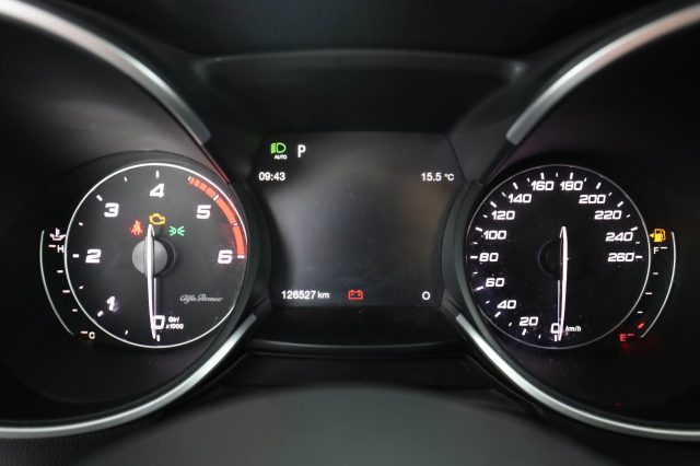 ALFA ROMEO Stelvio usata 6