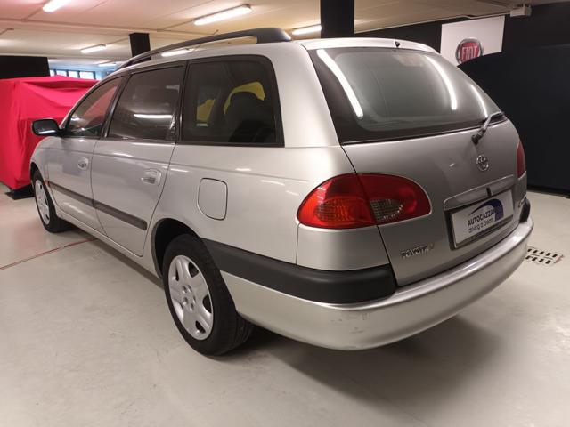 TOYOTA Avensis usata, con Immobilizzatore elettronico