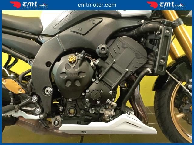 YAMAHA FZ8 usata 8