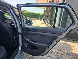 VOLKSWAGEN Golf usata 133