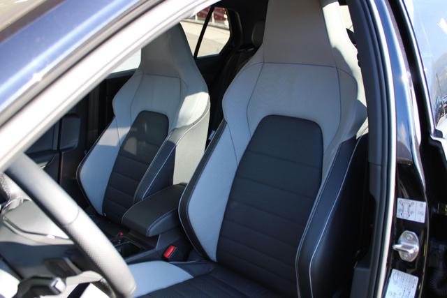 VOLKSWAGEN Golf usata, con Cruise Control