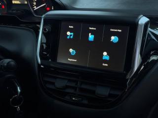 PEUGEOT 208 usata, con Servosterzo