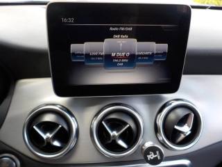 MERCEDES-BENZ GLA 200 usata, con Bracciolo
