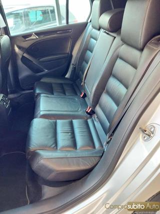 VOLKSWAGEN Golf usata, con ESP