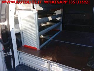 RENAULT Kangoo usata, con Specchietti laterali elettrici