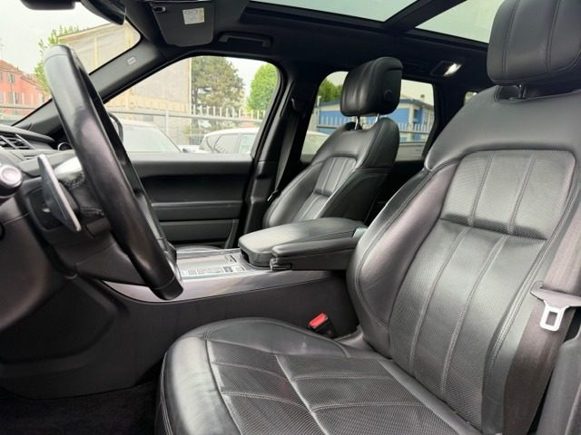 LAND ROVER Range Rover Sport usata, con Autoradio