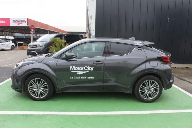 TOYOTA C-HR usata, con Airbag laterali