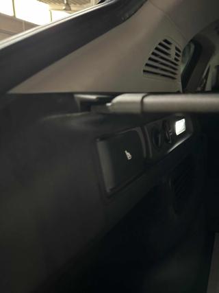 ALFA ROMEO Stelvio usata, con Autoradio digitale