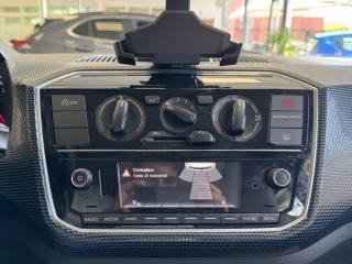 VOLKSWAGEN up! usata, con Fendinebbia