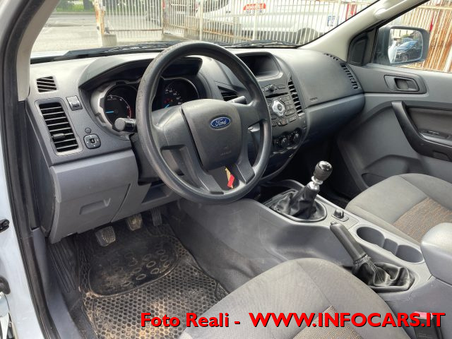 FORD Ranger usata, con Specchietti laterali elettrici