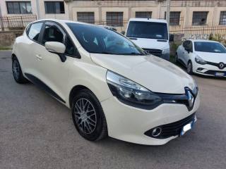 RENAULT Clio usata, con Airbag