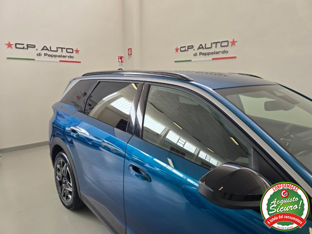 PEUGEOT 5008 usata, con Autoradio digitale