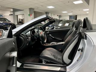 MERCEDES-BENZ SLK 200 usata, con Controllo trazione