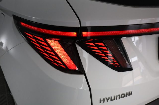 HYUNDAI Tucson usata 9