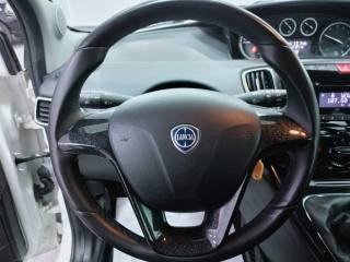 LANCIA Ypsilon usata, con Specchietti laterali elettrici