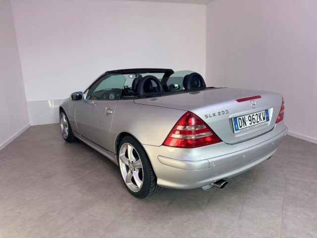 MERCEDES-BENZ SLK 200 usata 4