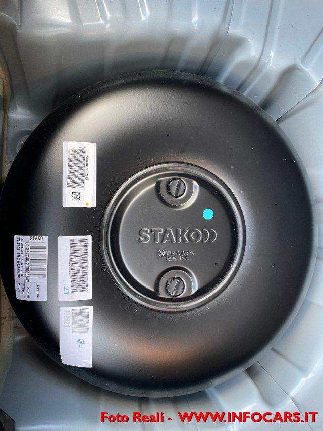 RENAULT Clio usata, con Monitoraggio pressione pneumatici
