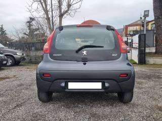 PEUGEOT 107 usata, con Alzacristalli elettrici