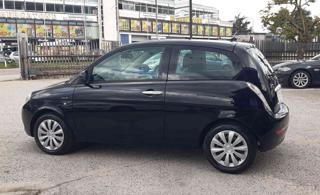 LANCIA Ypsilon usata, con Servosterzo