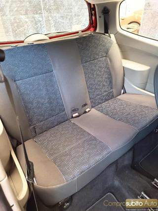 RENAULT Twingo usata 23