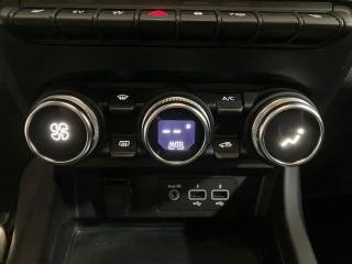 RENAULT Arkana usata, con Hill holder