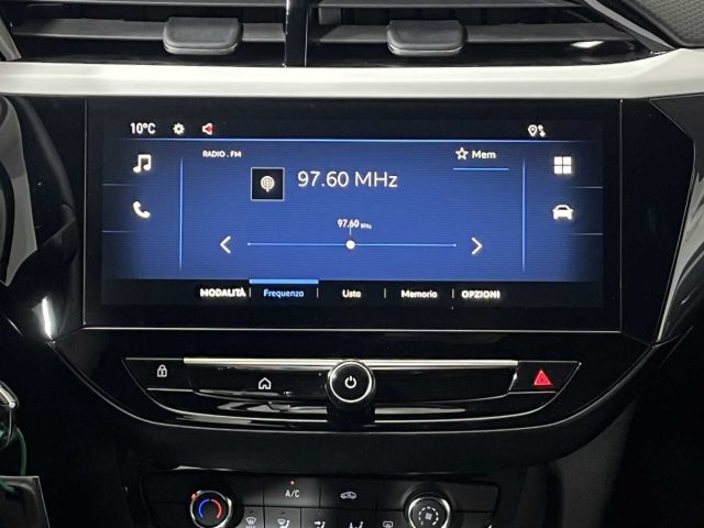 OPEL Corsa usata, con Autoradio digitale
