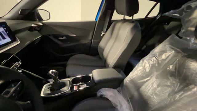 PEUGEOT 2008 usata, con Controllo automatico clima