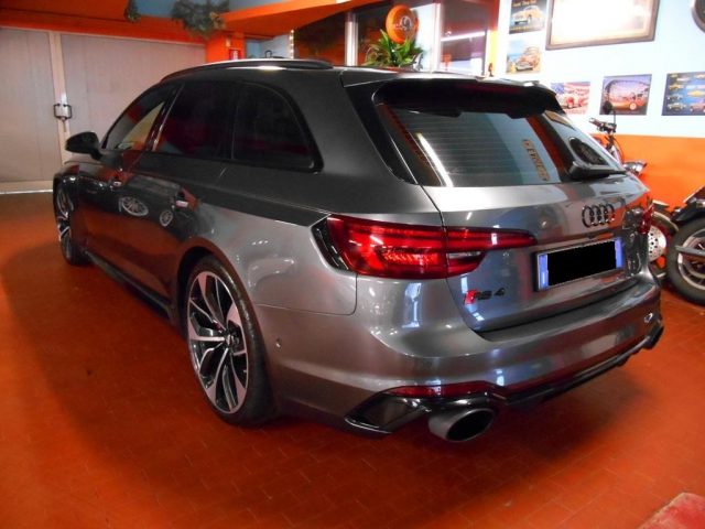 AUDI RS4 usata, con Boardcomputer