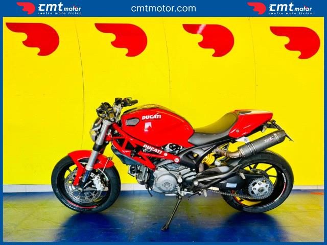DUCATI Monster 796 usata 2