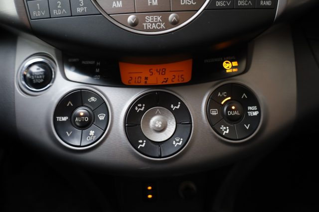 TOYOTA RAV 4 usata, con Airbag testa