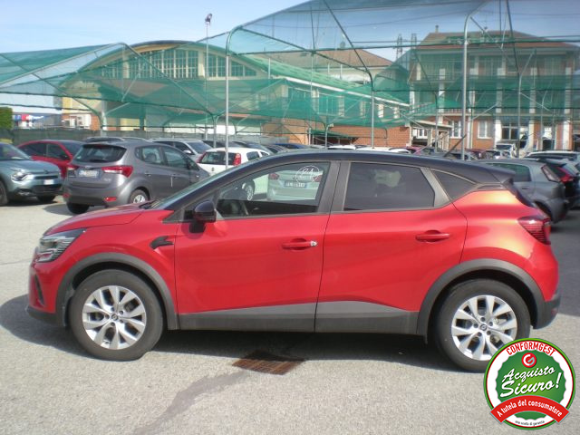 RENAULT Captur usata, con Autoradio