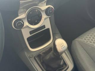 FORD Fiesta usata, con Specchietti laterali elettrici