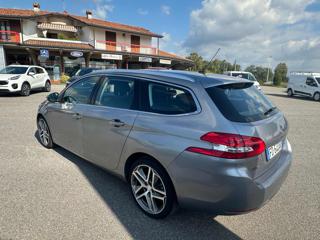 PEUGEOT 308 usata, con Boardcomputer