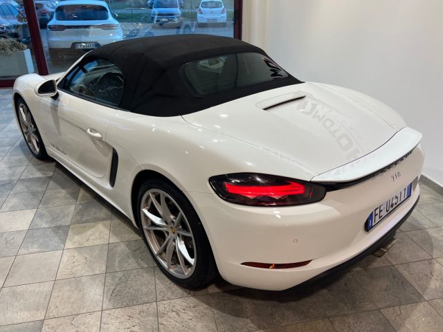 PORSCHE Boxster usata, con USB