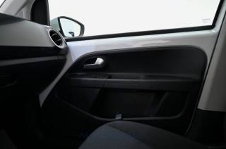 VOLKSWAGEN up! usata 17