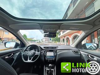 NISSAN Qashqai usata, con Park Distance Control