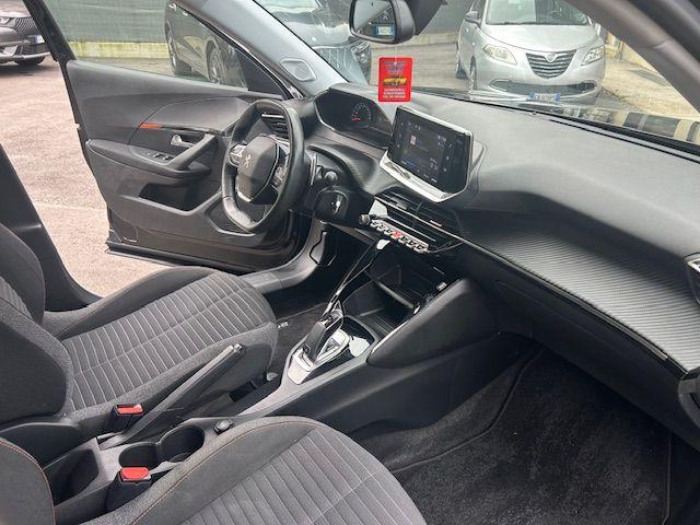PEUGEOT 2008 usata, con Controllo trazione