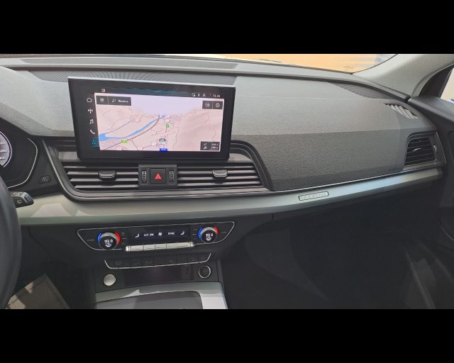 AUDI Q5 usata, con Volante in pelle