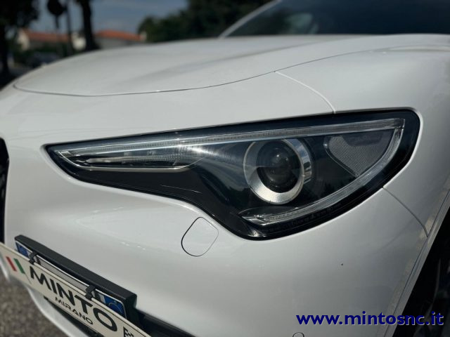 ALFA ROMEO Stelvio usata, con Alzacristalli elettrici